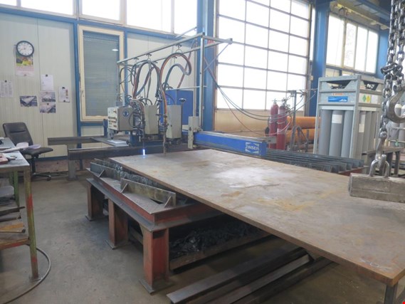 Used Zinser 1211 gas cutting system for Sale (Auction Premium) | NetBid Industrial Auctions