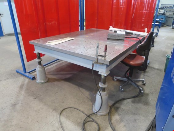 Used Spotting and marking plate for Sale (Auction Premium) | NetBid Industrial Auctions