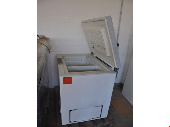 Used Quelle Deep freezer for Sale (Trading Premium) | NetBid Industrial Auctions