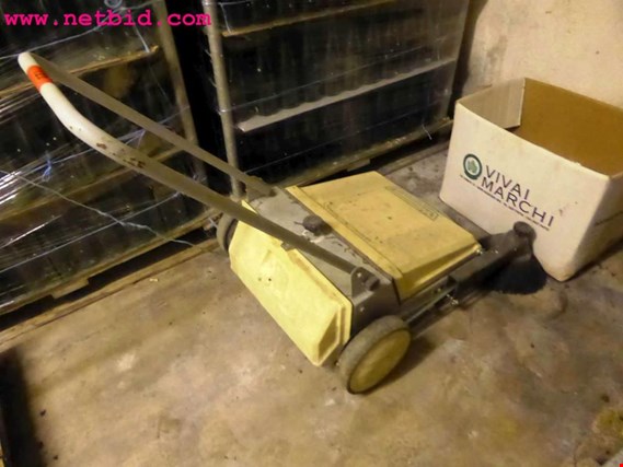 Used Weidner Hand sweeper for Sale (Auction Premium) | NetBid Industrial Auctions