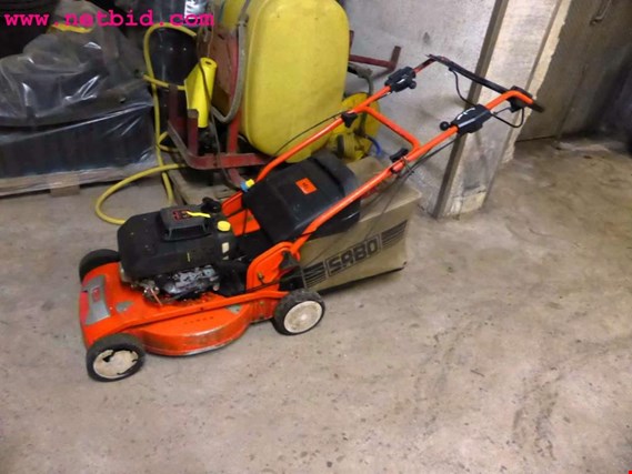 Used Sabo 52-k vario Motorized lawn mower for Sale (Auction Premium) | NetBid Industrial Auctions