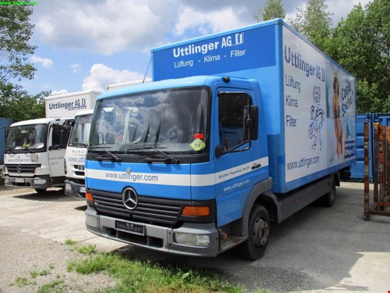Used Mercedes-Benz 815 Atego Koffer Truck for Sale (Trading Premium) | NetBid Industrial Auctions