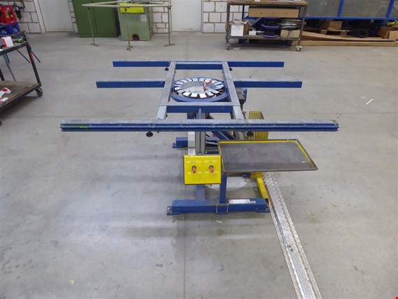 Used Eder & Müller DHKT Assembly table for Sale (Auction Premium) | NetBid Industrial Auctions