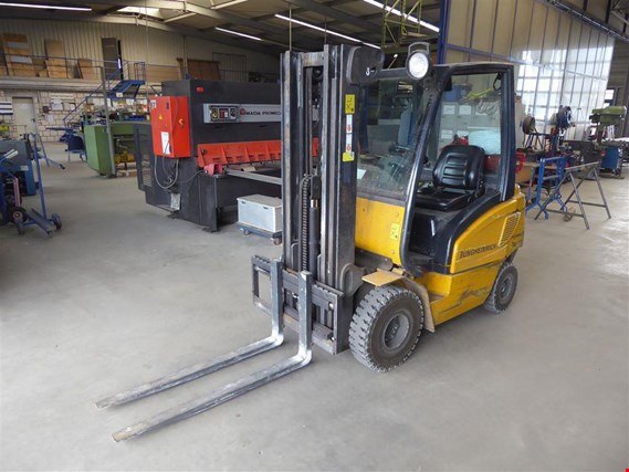 Used Jungheinrich TFG16AS Forklift truck - later collection after approval! for Sale (Auction Premium) | NetBid Industrial Auctions