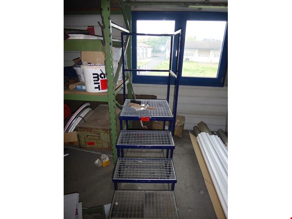 Used Steel staircase for Sale (Trading Premium) | NetBid Industrial Auctions