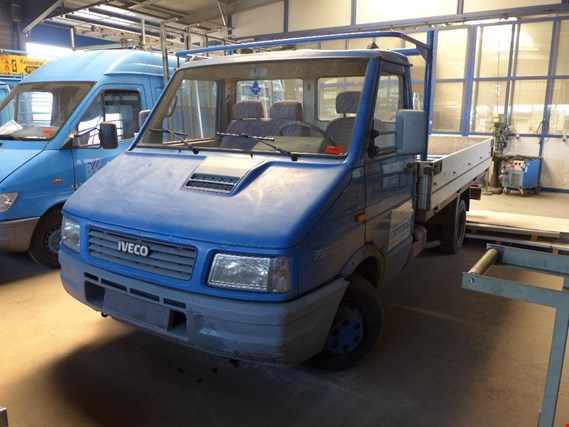 Used Iveco TurboDaily 35-10 Truck for Sale (Auction Premium) | NetBid Industrial Auctions