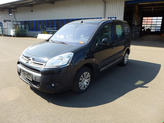 Used Citroën Berlingo 1,6 HDi Passenger car for Sale (Trading Premium) | NetBid Industrial Auctions