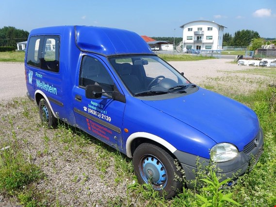 Used Opel Combo Tour 1.4 Passenger car for Sale (Trading Premium) | NetBid Industrial Auctions