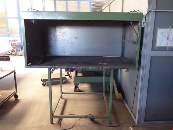 Used Welding workstation for Sale (Trading Premium) | NetBid Industrial Auctions