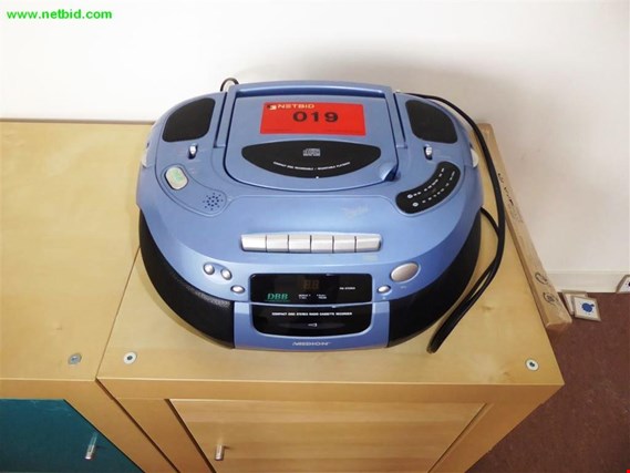 Used Medion WD4795 Radio-CD device for Sale (Trading Premium) | NetBid Industrial Auctions