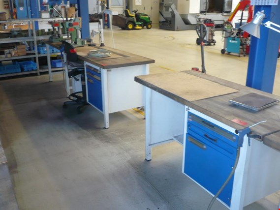 Used 4 Workbenches for Sale (Auction Premium) | NetBid Industrial Auctions
