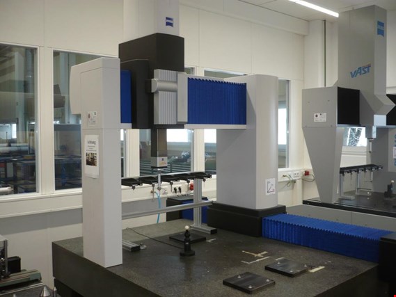 Used Zeiss Accura II 9/14/8 3D-CNC measuring machine for Sale (Auction Premium) | NetBid Industrial Auctions