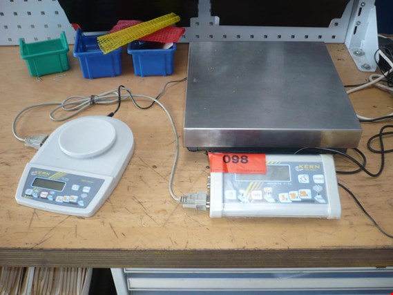 Used Kern CDE60K2 Counting scales for Sale (Auction Premium) | NetBid Industrial Auctions