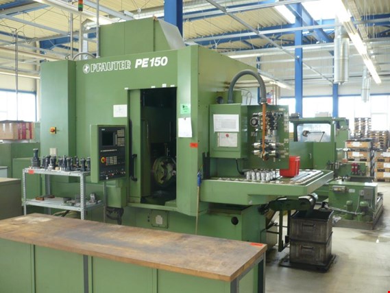 Used Pfauter PE 150 CNC gear hobbing machine for Sale (Online Auction) | NetBid Industrial Auctions