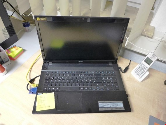 Used Acer Espire V3-772G Notebook for Sale (Auction Premium) | NetBid Industrial Auctions