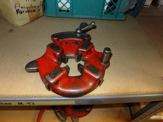 Used Ridgid Universal 2 Manual thread cutter for Sale (Auction Premium) | NetBid Industrial Auctions