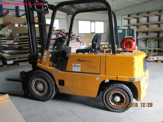 Used Yale TFG40-L LPG forklift trucks-later release 31.07.2018 for Sale (Auction Premium) | NetBid Industrial Auctions