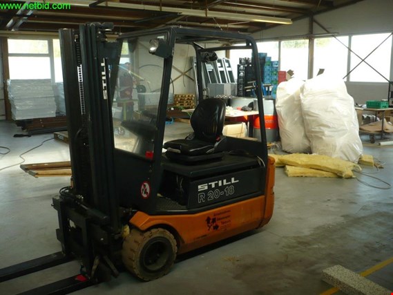 Used Still R20-18 Forklift truck (release on 25.10.2019) for Sale (Auction Premium) | NetBid Industrial Auctions