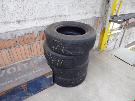 Used Goodyear Marathon 1 Satz Summer tires for Sale (Trading Premium) | NetBid Industrial Auctions