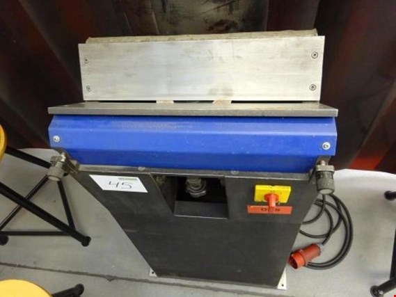 Used Rolei PEF 500 Deburring machine for Sale (Auction Premium) | NetBid Industrial Auctions