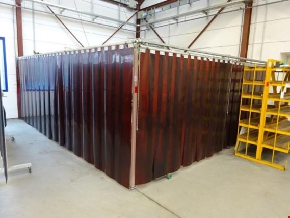 Used Welding curtain for Sale (Trading Premium) | NetBid Industrial Auctions