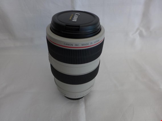 Used Canon ULTRASONIC EF 70-300mm f/4-5.6 IS USM Objective for Sale (Trading Premium) | NetBid Industrial Auctions