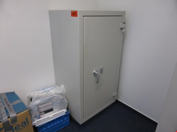 Used Safe for Sale (Trading Premium) | NetBid Industrial Auctions