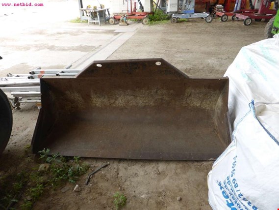 Used Merlo Clearing shovel for Sale (Auction Premium) | NetBid Industrial Auctions