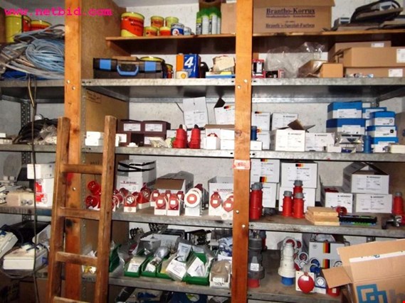 Used Shelving system for Sale (Auction Premium) | NetBid Industrial Auctions