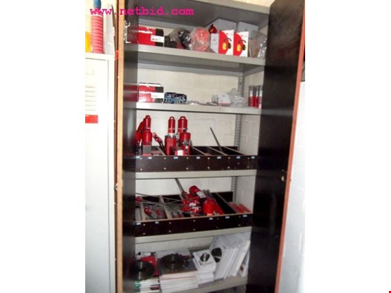 Used Changing room locker for Sale (Auction Premium) | NetBid Industrial Auctions