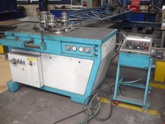 Used Thoman Maxi 3 Universal bending machine for Sale (Auction Premium) | NetBid Industrial Auctions