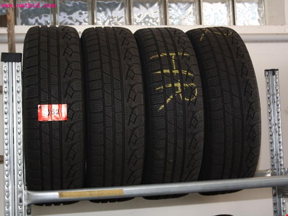 Pirelli Sottozero 1 Satz Reifen gebraucht kaufen (Auction Premium) | NetBid Industrie-Auktionen