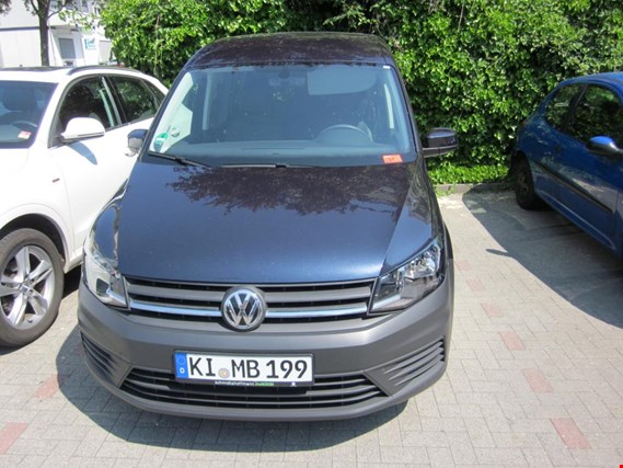 VW Caddy TL 2,0 TDi Pkw-  (§168 InSo) kupisz używany(ą) (Auction Premium) | NetBid Polska