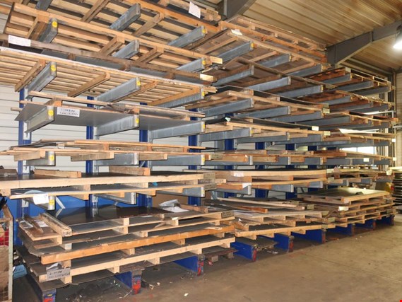 Used Storemaster cantilever shelf (22-5) for Sale (Auction Premium) | NetBid Industrial Auctions