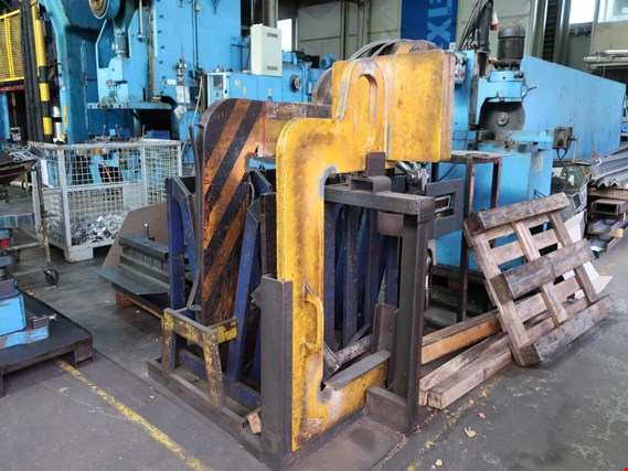 Used Stahl 14189 heavy-load C hook for Sale (Trading Premium) | NetBid Industrial Auctions