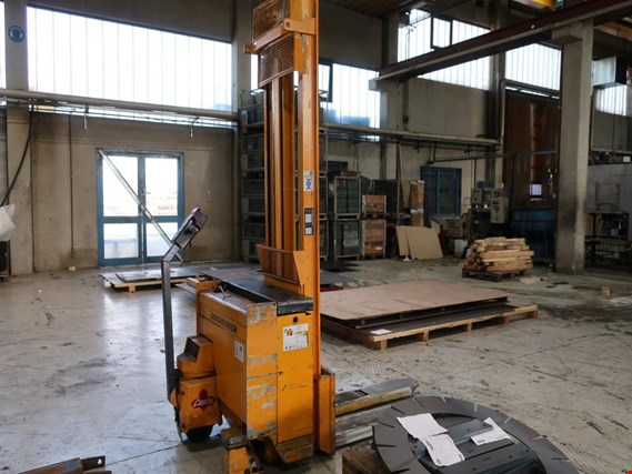 Used Jungheinrich EJC 12,5 400T electr. hand-guided high-lift truck for Sale (Auction Premium) | NetBid Industrial Auctions