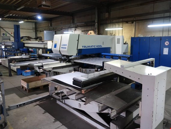 Used Trumpf Trumatic 600L (Typ Nr. 9312) CNC laser punching and nibbling machine (5102) for Sale (Trading Premium) | NetBid Industrial Auctions