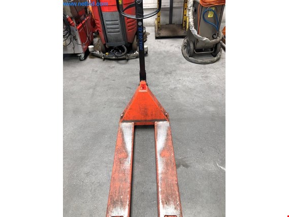Used 4 Scissor pallet truck for Sale (Trading Premium) | NetBid Industrial Auctions