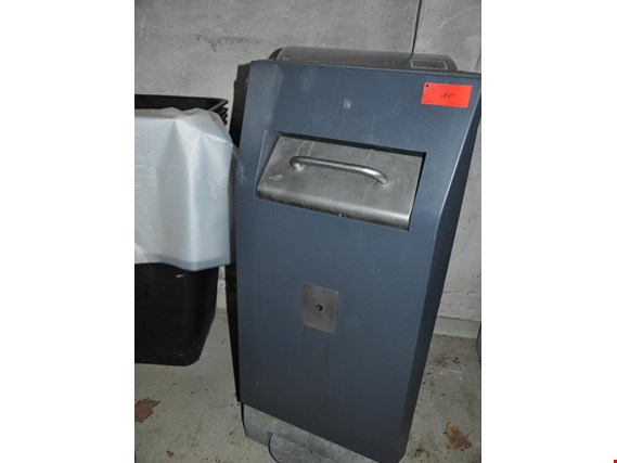 Used Procomat PT 2017 Solar-powered waste compactor (#10) for Sale (Auction Premium) | NetBid Industrial Auctions