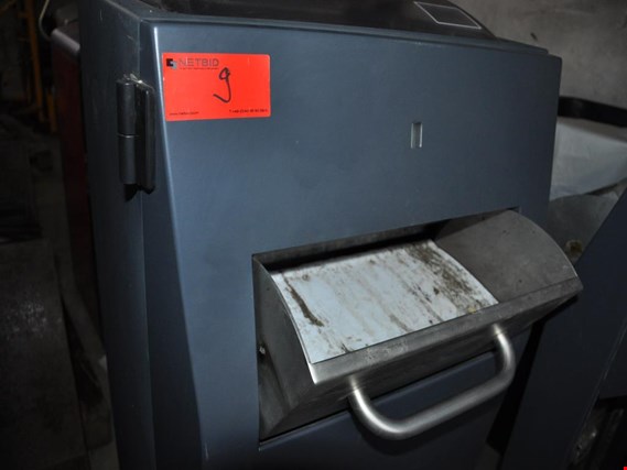 Used Procomat PT 2017 Solar-powered waste compactor (#9) for Sale (Auction Premium) | NetBid Industrial Auctions
