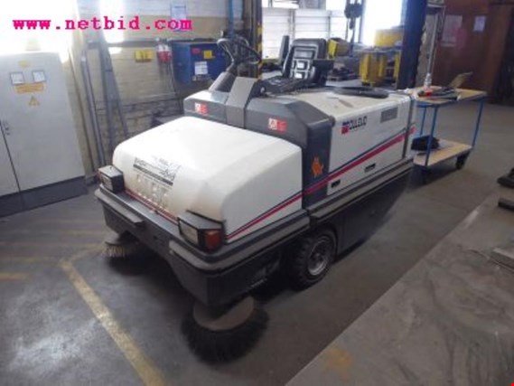 Used Dulevo 100EH Sweeper for Sale (Trading Premium) | NetBid Industrial Auctions