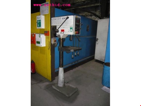 Used Alzmetall Alzstar 23/S Column drilling machine for Sale (Auction Premium) | NetBid Industrial Auctions