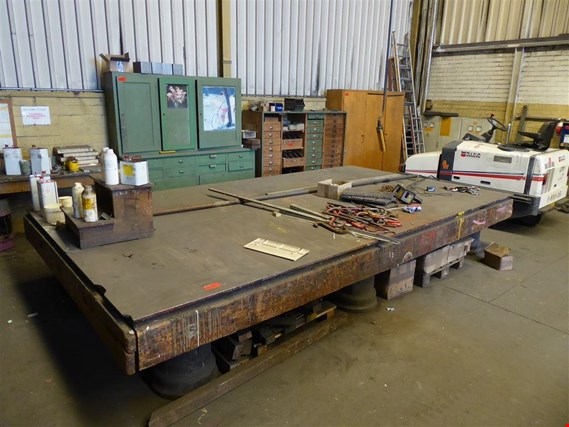 Used Straightening table for Sale (Auction Premium) | NetBid Industrial Auctions