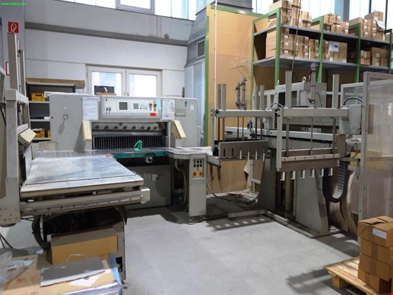 Used Perfecta 115TVC guillotine paper cutter for Sale (Auction Premium) | NetBid Industrial Auctions