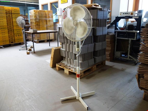 Used Pedestal fan for Sale (Trading Premium) | NetBid Industrial Auctions