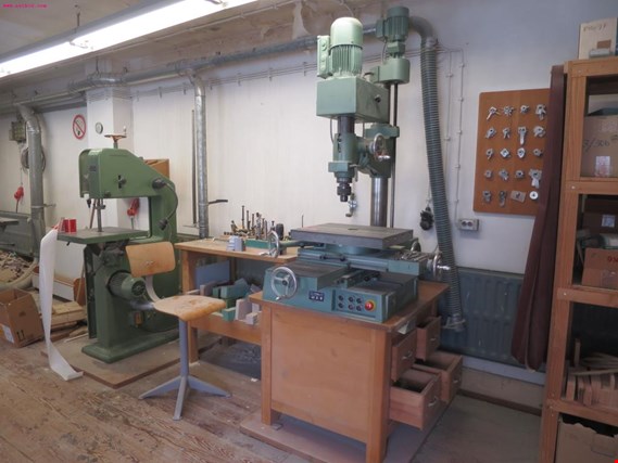 Used FZ FZ 1 Bench milling machine for Sale (Auction Premium) | NetBid Industrial Auctions
