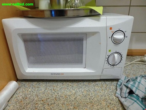 Used Daewoo Microwave for Sale (Trading Premium) | NetBid Industrial Auctions
