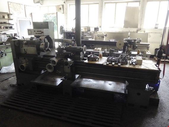 Used Löw W490 L+Z lathe for Sale (Trading Premium) | NetBid Industrial Auctions