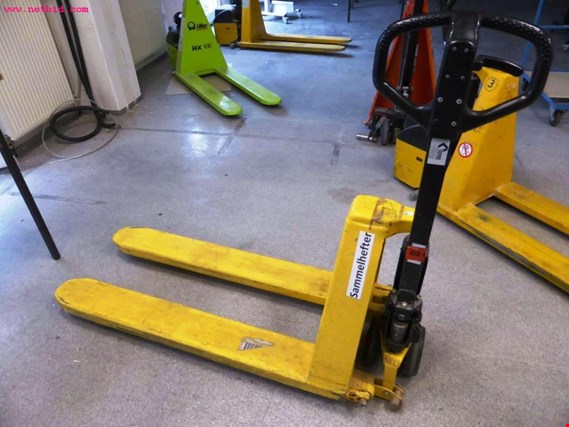 Used pallet high-lift truck for Sale (Auction Premium) | NetBid Industrial Auctions