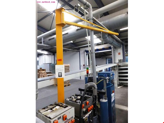 Used Demag pillar-mounted slewing crane for Sale (Auction Premium) | NetBid Industrial Auctions